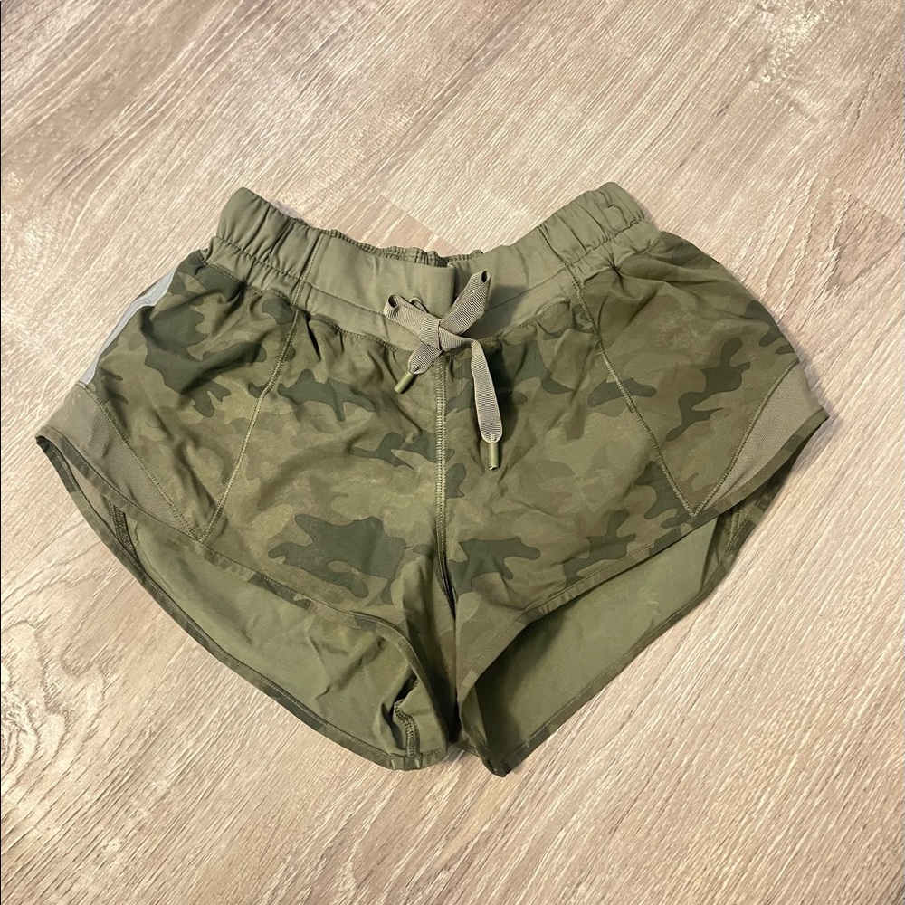 Lululemon Hotty Hot Shorts